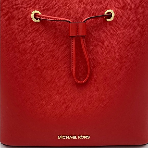 MICHAEL KORS SURI LARGE BUCKETS MESSENGER FLAME - Picture 7 of 15